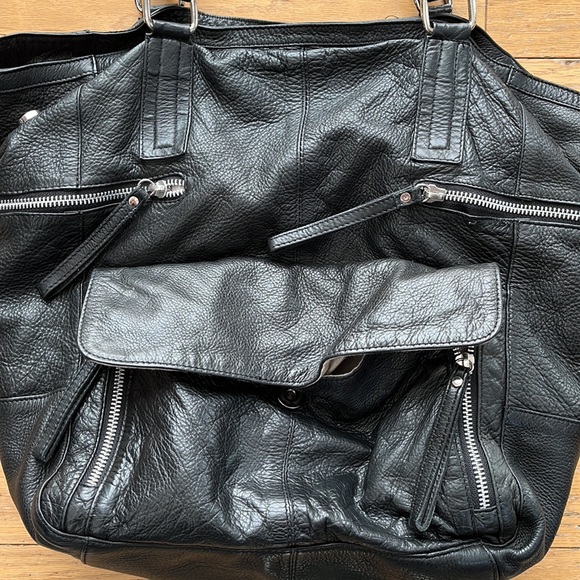 Day and Mood black leather bag - Picture 2 of 6
